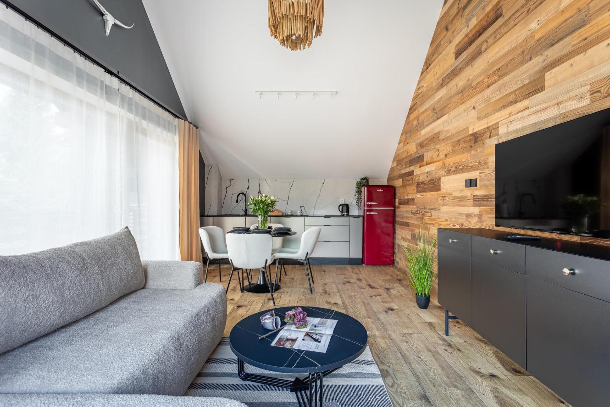 Apartment Obroncow Pokoju 14